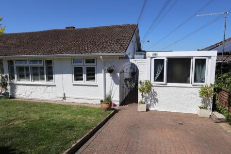 Waterlooville, PO8 - property photo