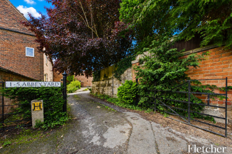 Abbey Yard Access