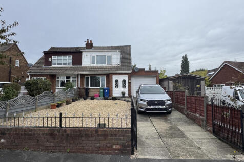 3 bed semi-detached bungalow for sale Hollins Roa
