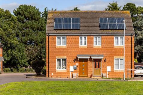 57 Viscount Close (Pinchbeck)-4.jpg