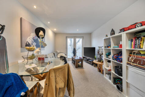 1416153-7-6995d20...