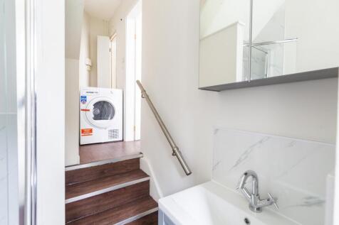 Utility cupboard