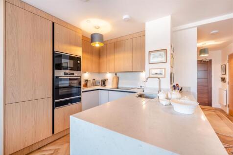 8688575-interior16.jpg