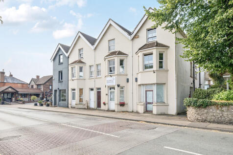 Pulborough, RH20 - property photo