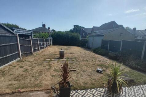 The Crescent, Bolton Upon Dearne photo 3