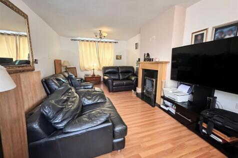 WhatsApp Image 2025-10-11 at 12.54.27 PM (1).jpeg