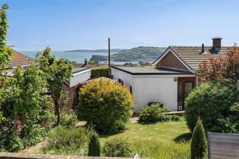 Views from elevated rear gardens