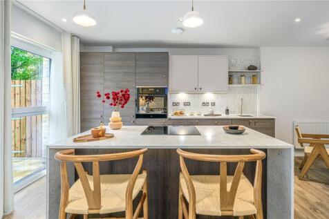 Living/Kitchen