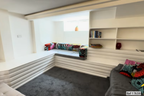 31 Roland Gardens, London, SW7 photo 3