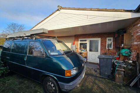 Garage 4