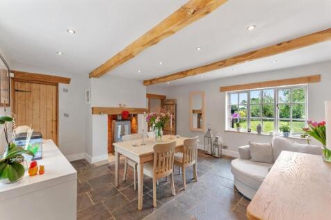 Laburnum Cottage-20.jpg