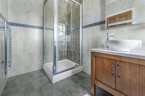 En-suite - Bedroom 2