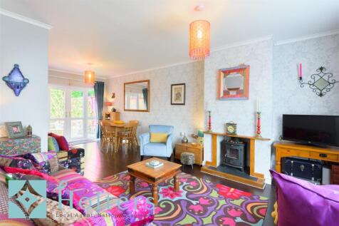 23 Underhill Crescent, Knighton-10.jpg