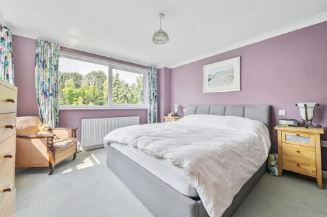 1303470-5-68401ca...