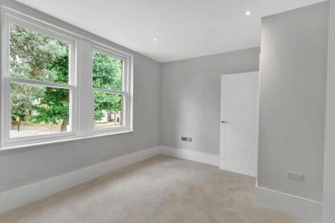 WhatsApp Image 2025-09-19 at 13.21.20 (5).jpeg