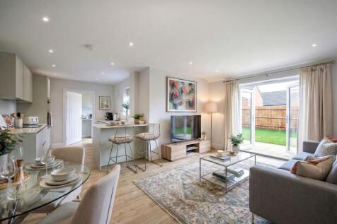 Maple kitchen/Family