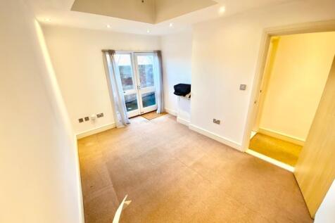 Upper Basingwell Street, SO32 photo 5