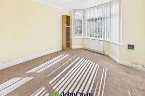 Torrington Avenue, Tile Hill, Coventry, CV4 photo 3