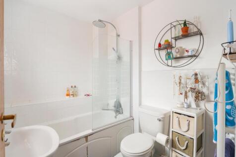 0W6RWW - Ensuite B.jpg