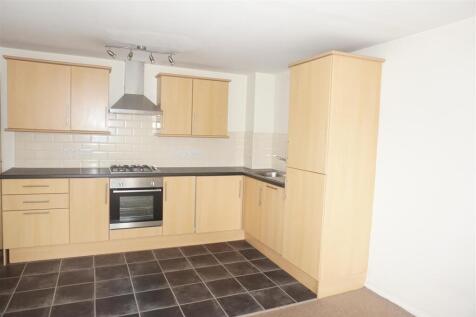 Open plan kitchen &amp; living area