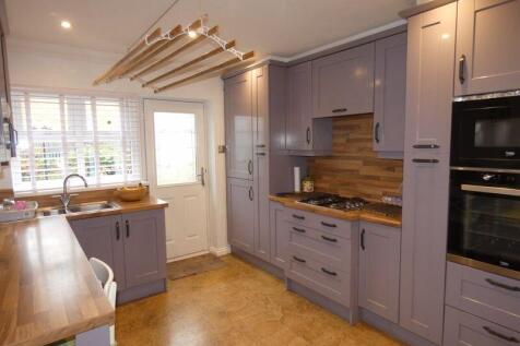 Kitchen/Breakfast /dining room