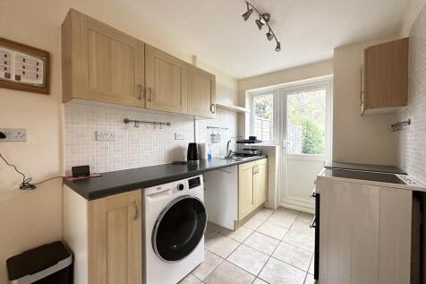 Begonia Close, Chelmsford photo 3