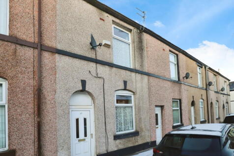 Bury, BL9 - property photo