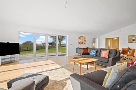 Open Plan Lounge
