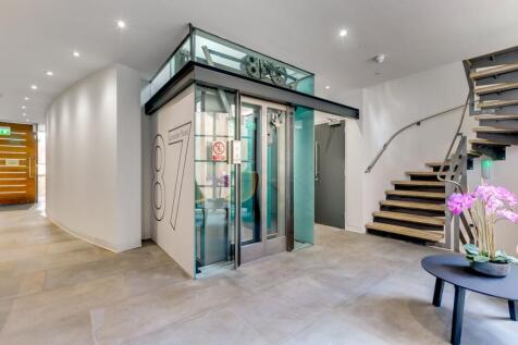 Notting Dale 28092022  High Res41.jpg