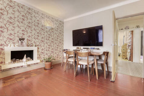 60a St. Johns Roa...