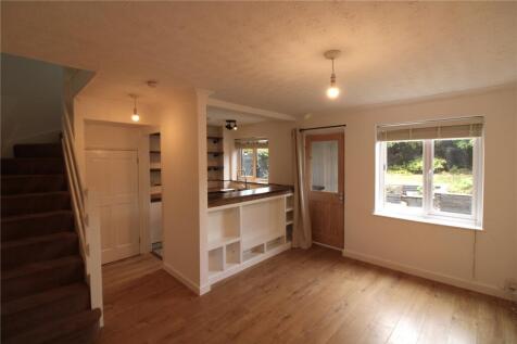 Amber Close, Bordon, Hampshire, GU35 photo 4