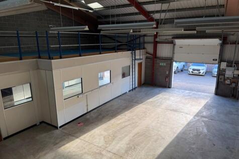 Distribution Warehouse to rent Image 3