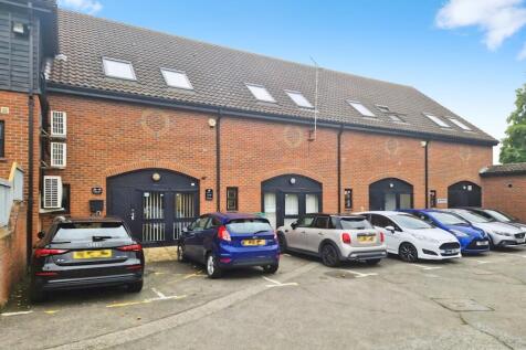 56826053WhatsApp 20Image 2020241002 20at 2016381