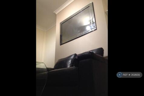 Livingroom Pic 1