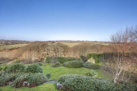 LG-66 Groudle Road, Onchan 2-42.jpg