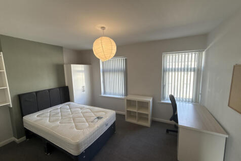 5 Bedroom Student Accommodation.