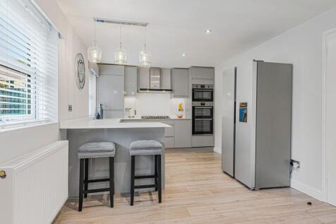 Open Plan Kitchen/Dining Room