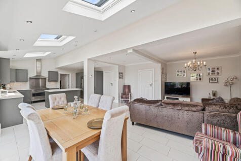 Kitchen/Dining/Family Room