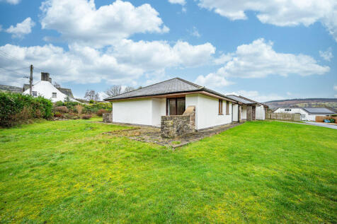 Rear Elevation and Garden