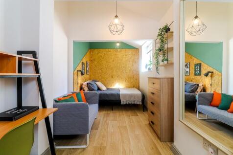 6-bed terraced on 27/28 - Avenue Terrace - Student House, £3,380/mo