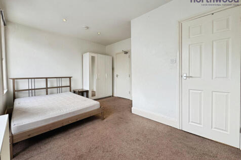 Foundry Lane, Shirley, SO15 photo 4