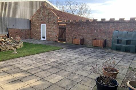 Courtyard Area View 2