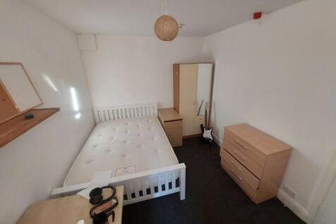 Harrington Drive, Nottingham photo 5