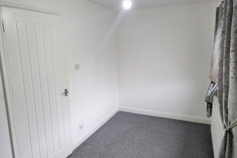 St Lucia Close, Hendon, Sunderland, SR2 photo 5