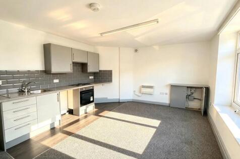 1-bed flat on Barnsley Road, Hemsworth, WF9, £595/mo