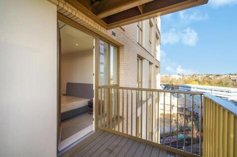 506 Edgewater Building, 53 Fulton Road - 3gbcO7WB8