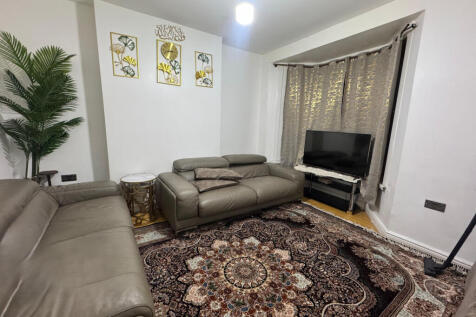 3 Bedroom Terraced
