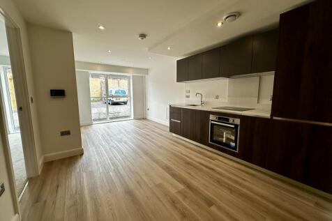 large living/kitcheb