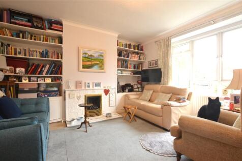 Albert Drive, London, SW19 photo 4
