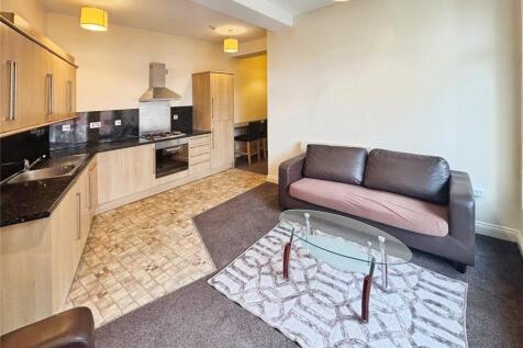 Living/Kitchen